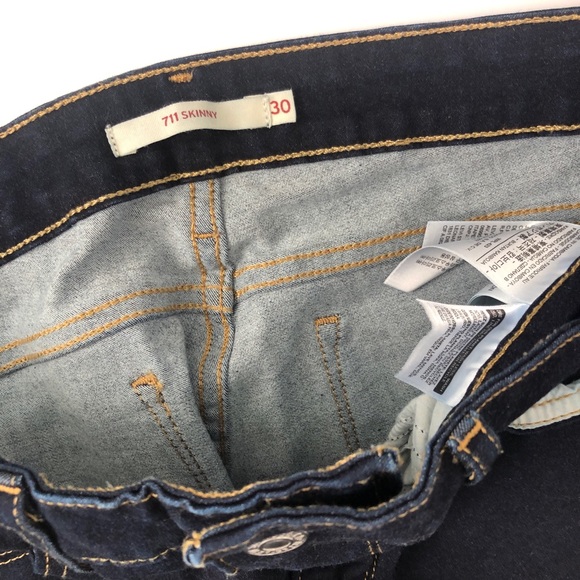 Levi’s Jeans 711 SKINNY WOMEN'S size 30 - Picture 3 of 5